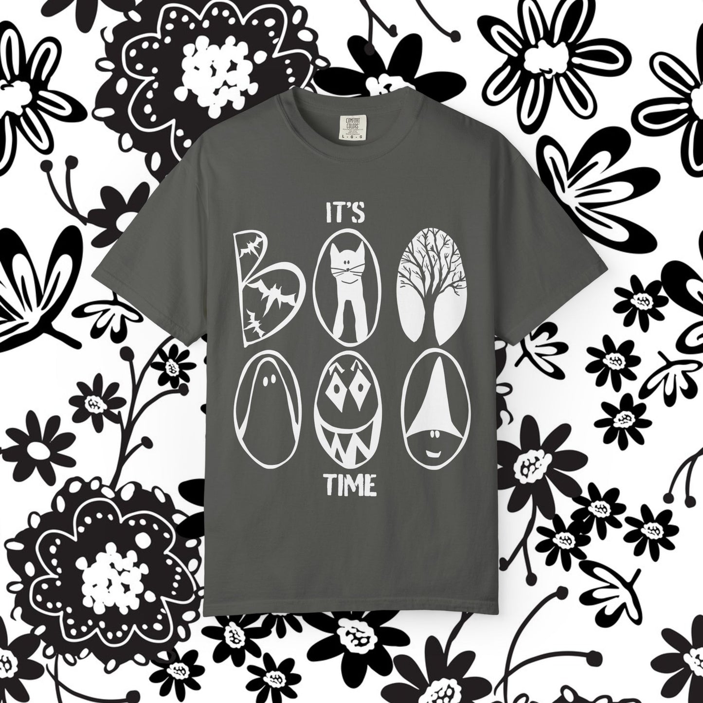 "IT'S BOO TIME" Halloween Themed T-shirt, Spooky Graphic Tee, Unisex T-shirt for Fall, Vintage Style Halloween Shirt, Perfect for Halloween Party