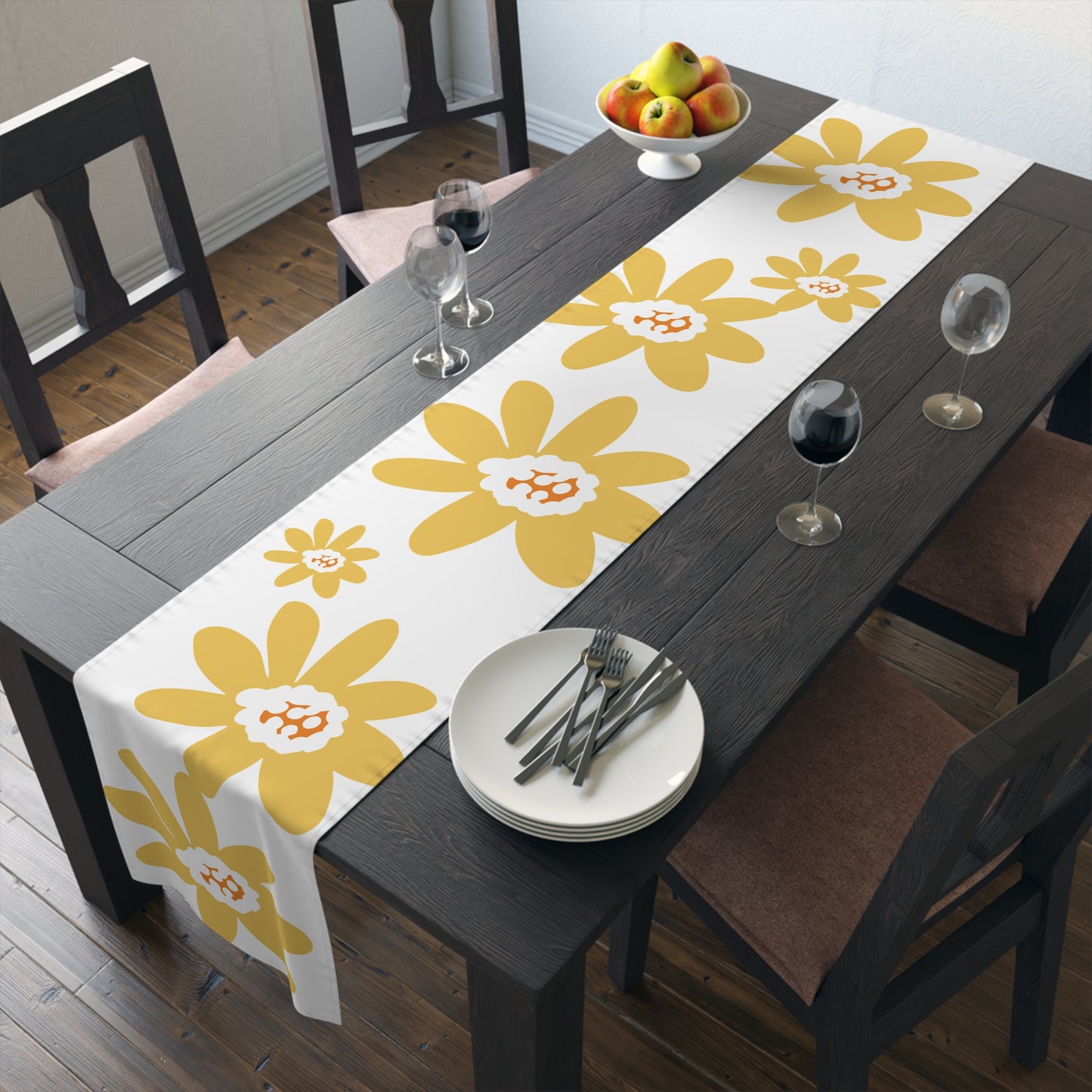 Charming Yellow Daisy Floral Table Runner, Yellow Flower Decor, Dining Table Accessory, Spring Table Decoration, Perfect for Weddings