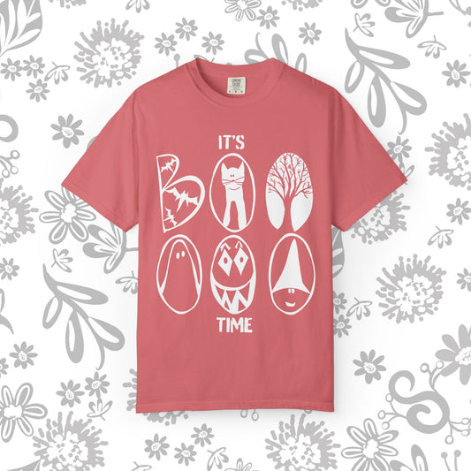 "IT'S BOO TIME" Halloween Themed T-shirt, Spooky Graphic Tee, Unisex T-shirt for Fall, Vintage Style Halloween Shirt, Perfect for Halloween Party