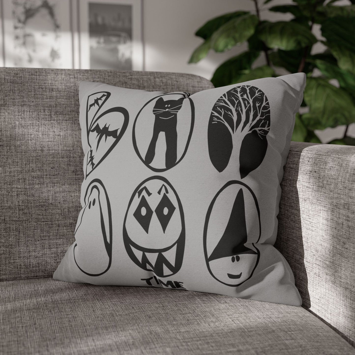 IT'S BOO TIME! Spooky Halloween Pillowcase, Decorative Cushion Cover for Autumn, Home Decor, Halloween Party, Unique Gift Idea