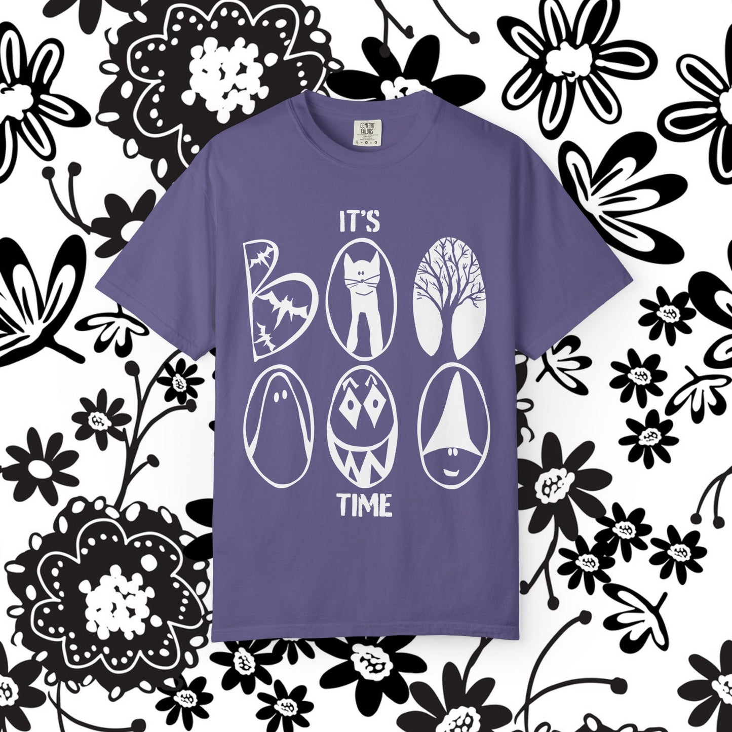 "IT'S BOO TIME" Halloween Themed T-shirt, Spooky Graphic Tee, Unisex T-shirt for Fall, Vintage Style Halloween Shirt, Perfect for Halloween Party