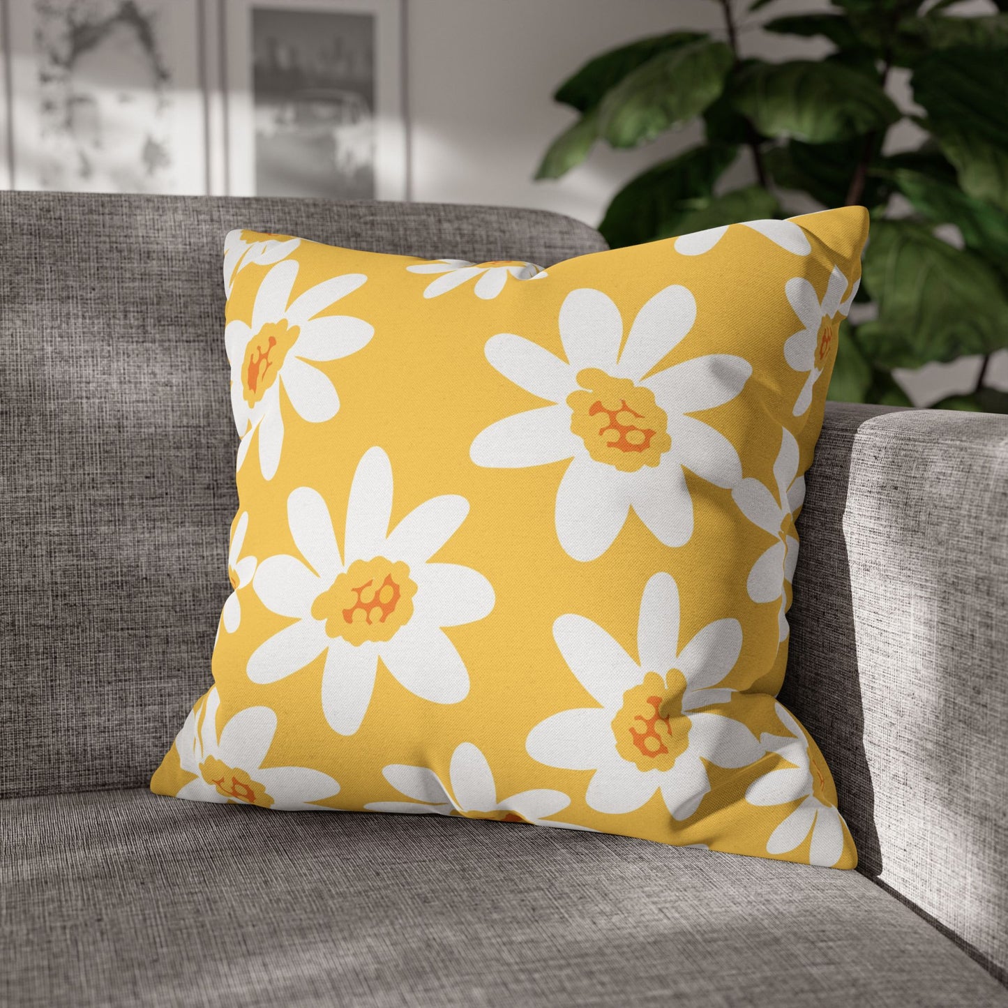 Bright Floral Pillowcase for Home Decor, Yellow Daisy Cushion Cover, Modern Living Room Accent, Gift for Flower Lovers, Spring Decor
