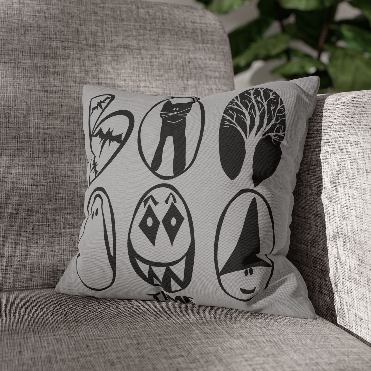 IT'S BOO TIME! Spooky Halloween Pillowcase, Decorative Cushion Cover for Autumn, Home Decor, Halloween Party, Unique Gift Idea