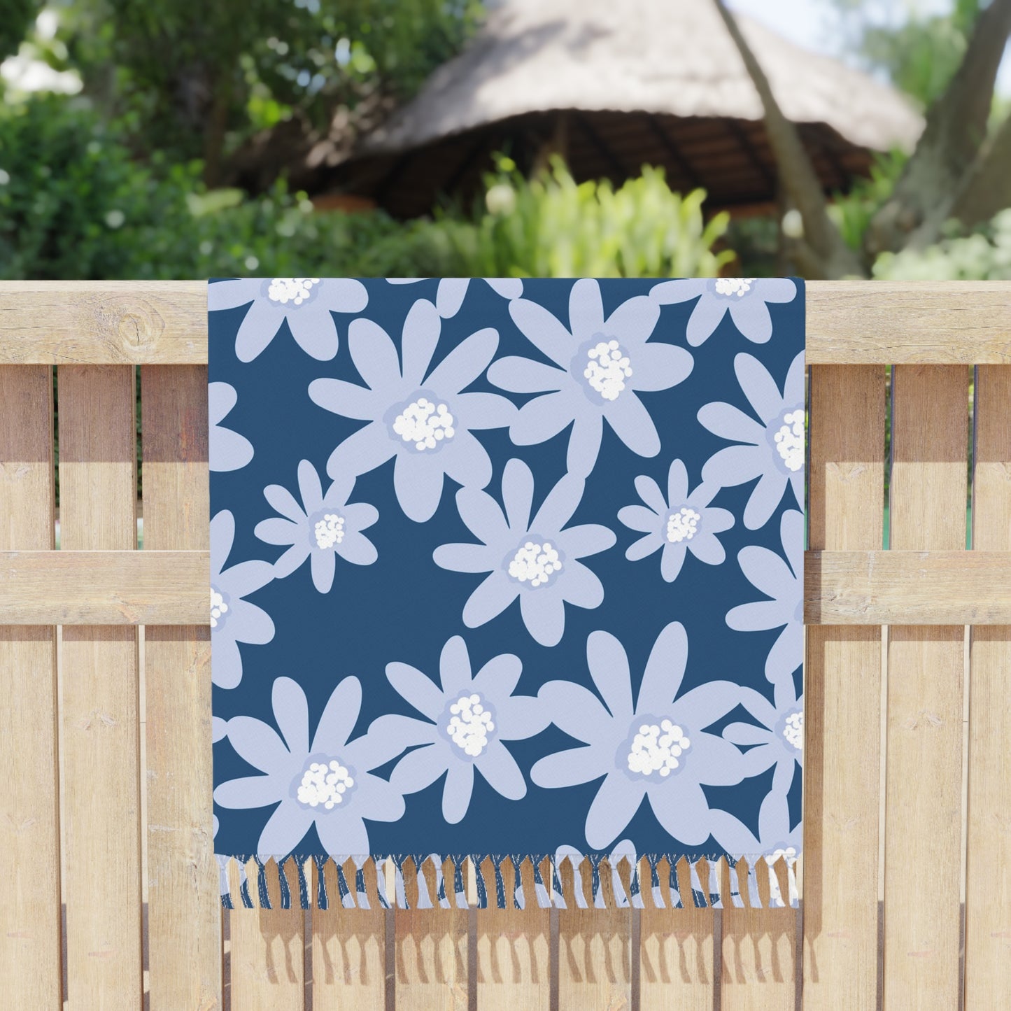 Boho Beach Towel – Daisy Floral Design for Summer Vibes, Perfect for Beach Days, Pool Parties, Picnics, Spa Days, and Yoga