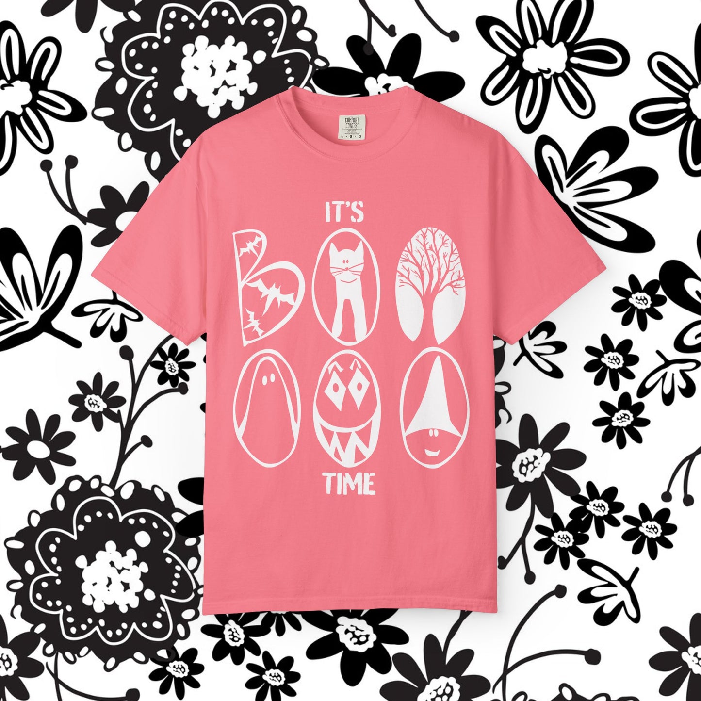 "IT'S BOO TIME" Halloween Themed T-shirt, Spooky Graphic Tee, Unisex T-shirt for Fall, Vintage Style Halloween Shirt, Perfect for Halloween Party