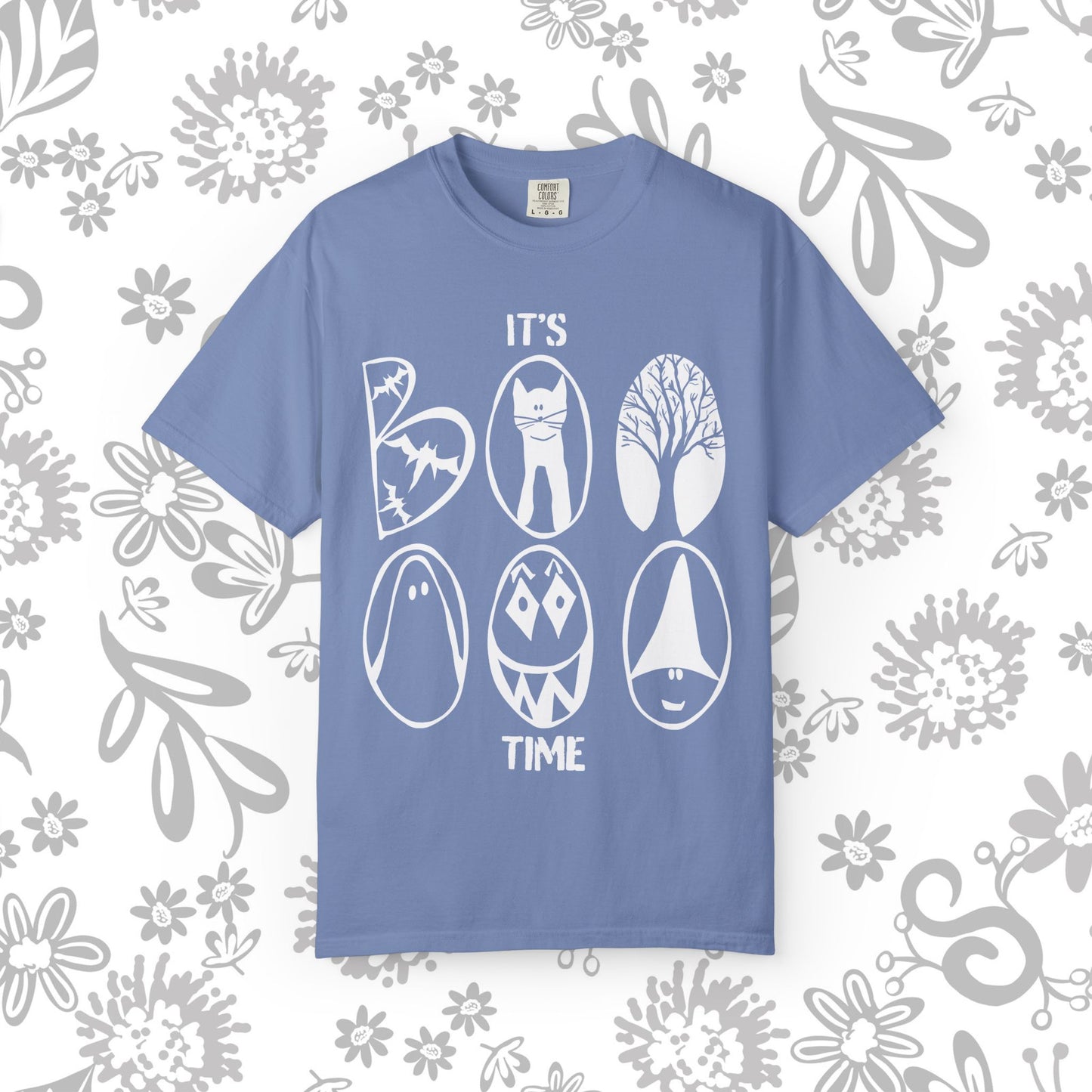 "IT'S BOO TIME" Halloween Themed T-shirt, Spooky Graphic Tee, Unisex T-shirt for Fall, Vintage Style Halloween Shirt, Perfect for Halloween Party