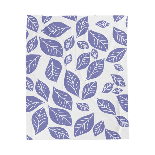 Cozy Velveteen Plush Blanket with Leaf Design, Perfect for Home Decor, Gifts, and Cozy Nights