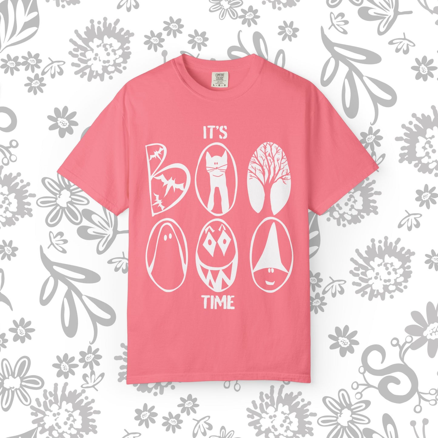 "IT'S BOO TIME" Halloween Themed T-shirt, Spooky Graphic Tee, Unisex T-shirt for Fall, Vintage Style Halloween Shirt, Perfect for Halloween Party