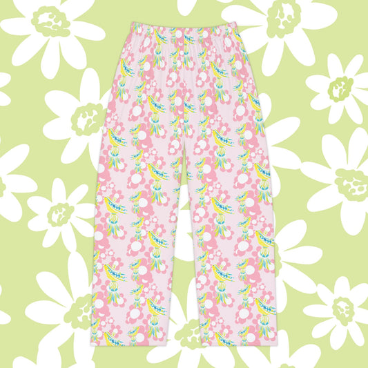 Pink Daisy Tassel Bird Floral Pattered Women's Pajama Pants, Cozy Sleepwear, Lightweight Lounge Pants, Gift for Her, Summer Sleep Shorts