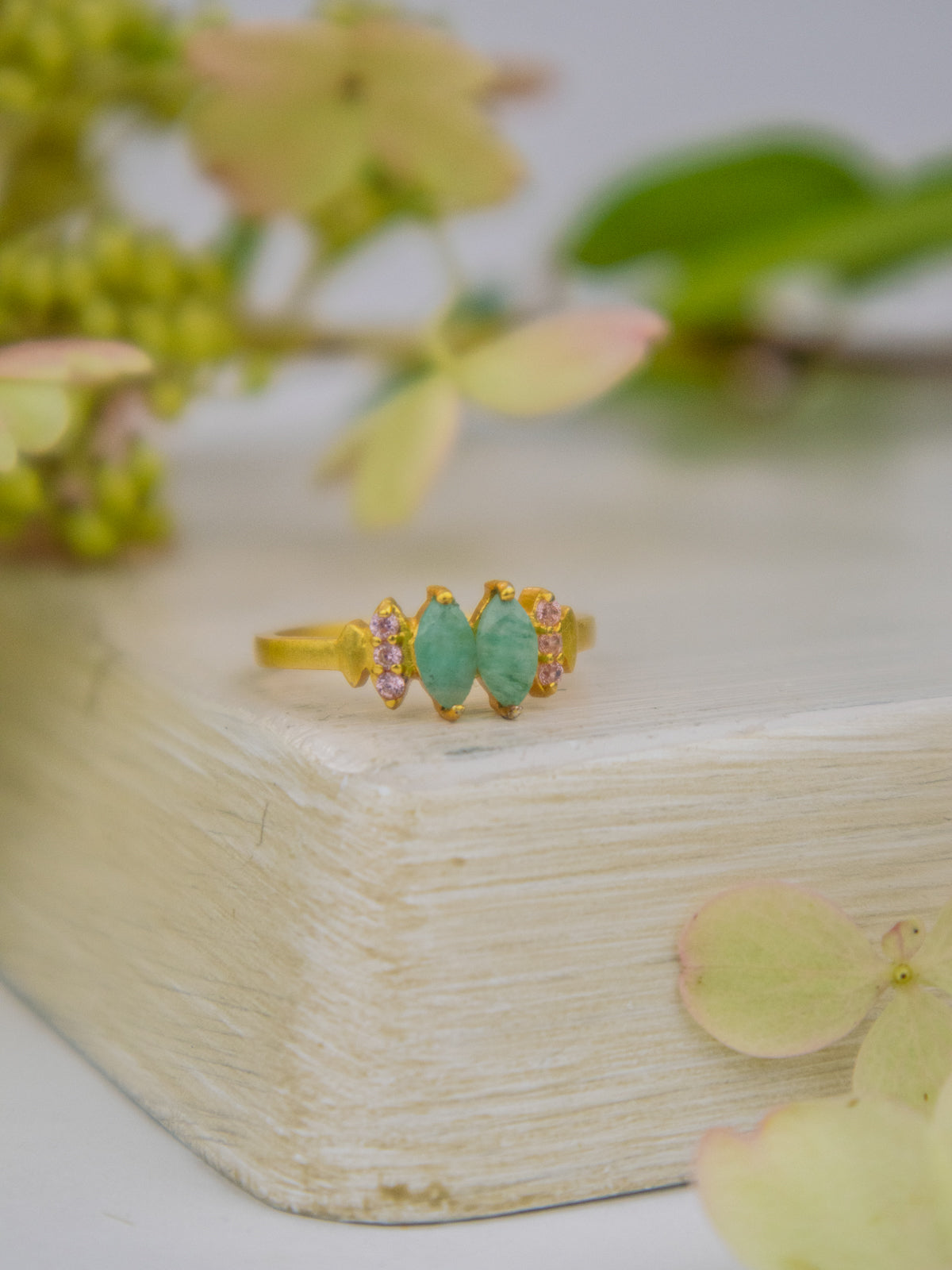 Bitty Leaf Ring