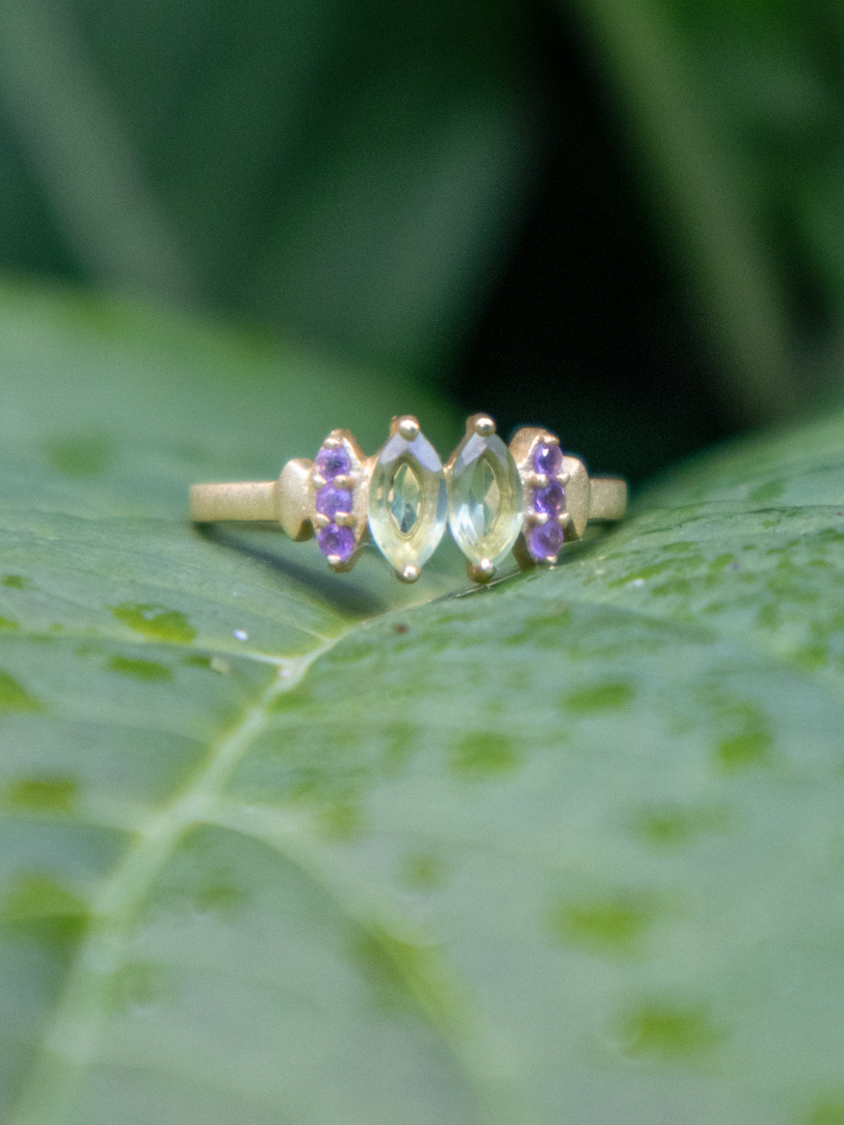 Bitty Leaf Ring
